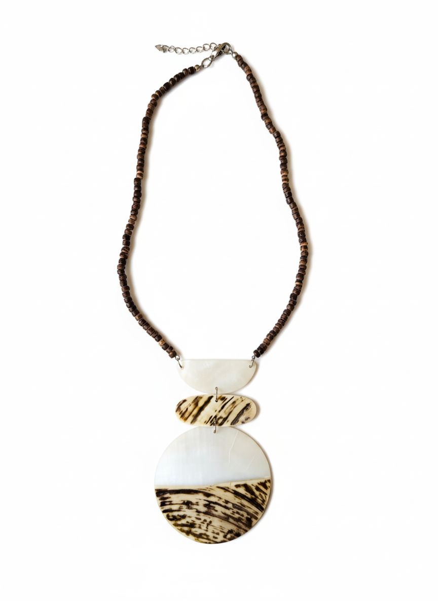 Shell Necklace with Glass Beads